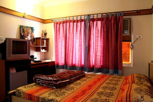 Pallavi International Hotel Kolkata